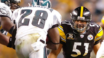 Linebacker James Farrior was voted to the Steelers' defensive captain.
Hines Ward was voted to the Steelers' offensive captain position.