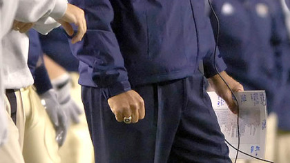Pitt head coach Dave Wannstedt
