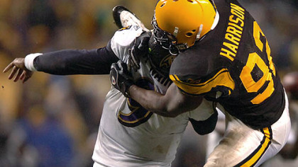 Linebacker James Harrison sacks Ravens quarterback Steve McNair forcing a fumble which Harrison recovered in the first quarter.(vs. Ravens 11/05/07)