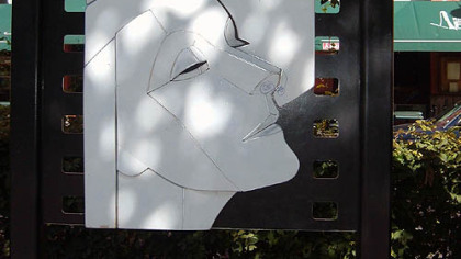 This metal sculpture adorns Greta Garbo's Torg, a small park built near the childhood home of the actress on the island of Sodermalm.
